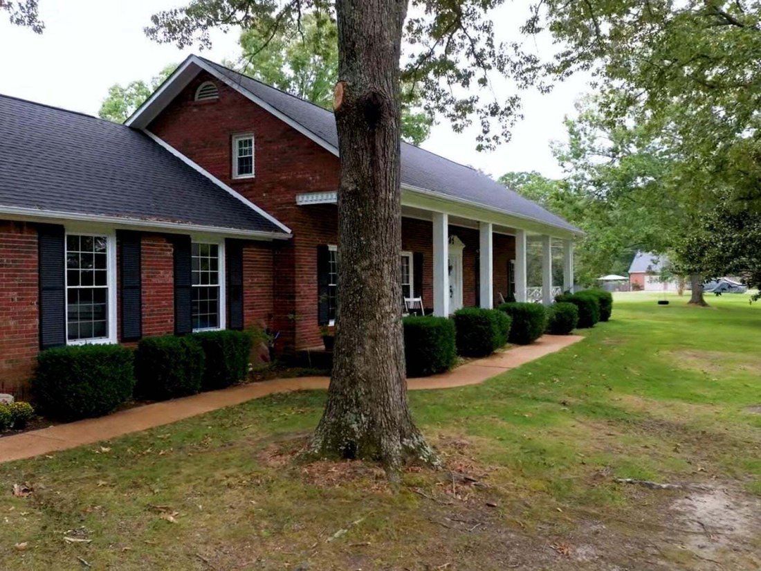 House in Camden, Tennessee, United States 5 - 19023628