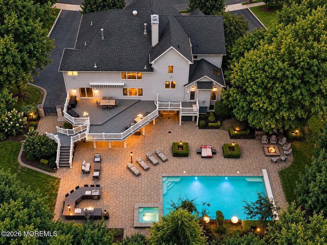 House in Marlboro Township, New Jersey, United States 1 - 19023017