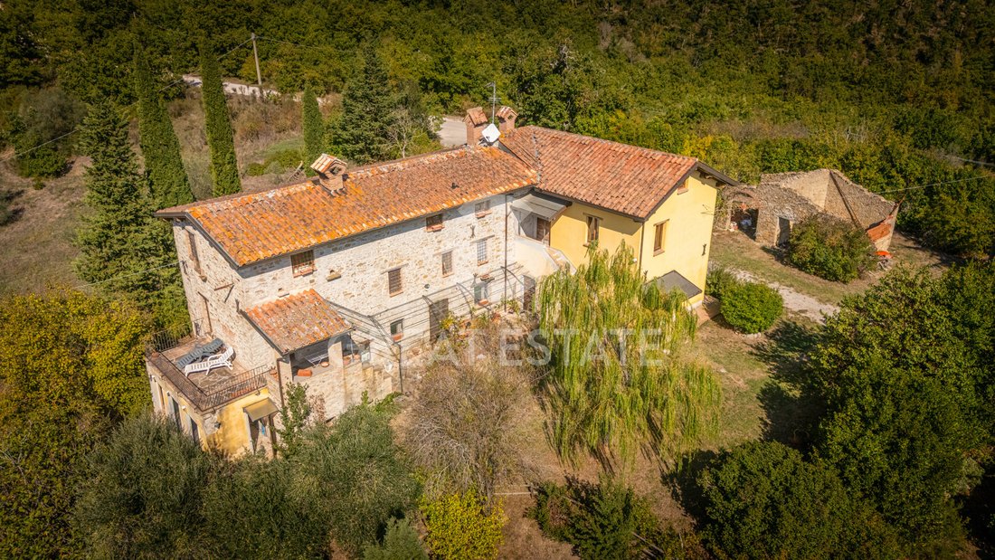 Tenuta a Umbertide, Umbria, Italia 1 - 17551668