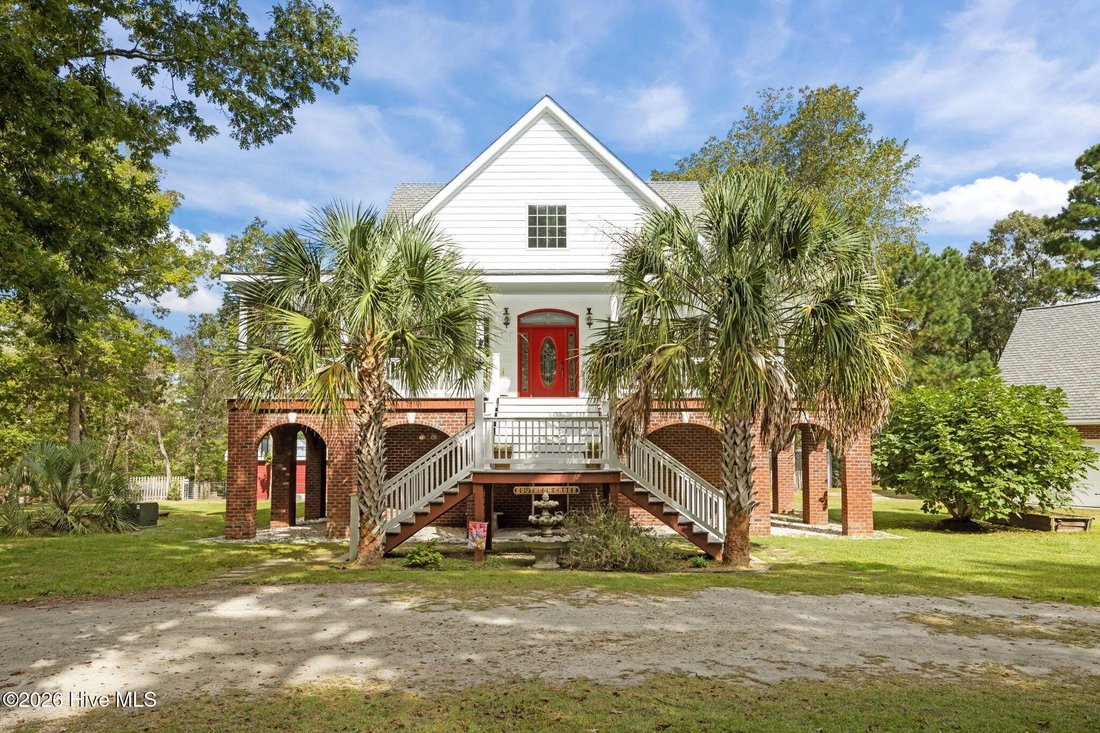 House in Cedar Point, North Carolina, United States 1 - 19031652