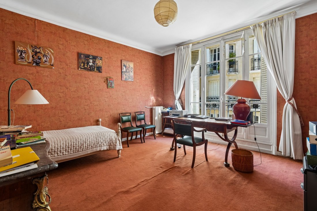 Apartment in Bois de Boulogne, Paris 16e Arrondissement, Paris 4 - 19028141