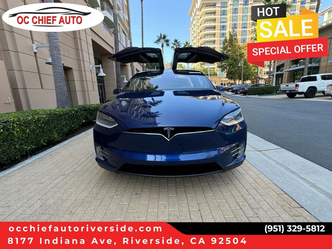 Suv in Riverside, CA, United States 1 - 19029650