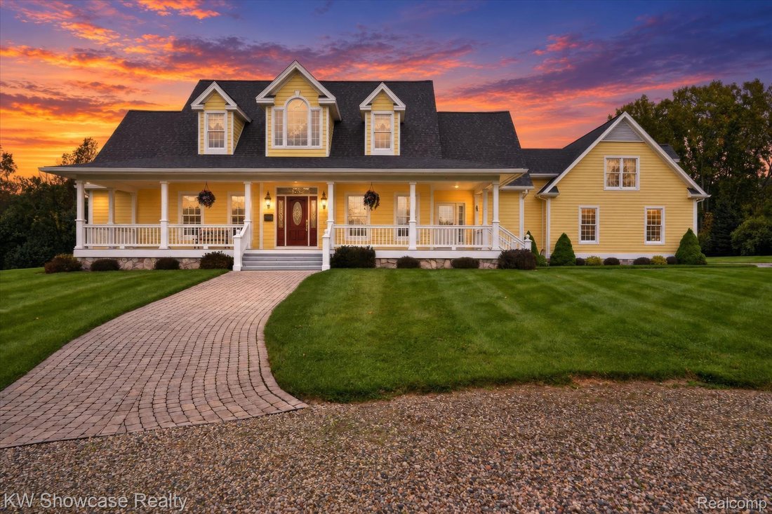 House in Howell, Michigan, United States 1 - 19023880