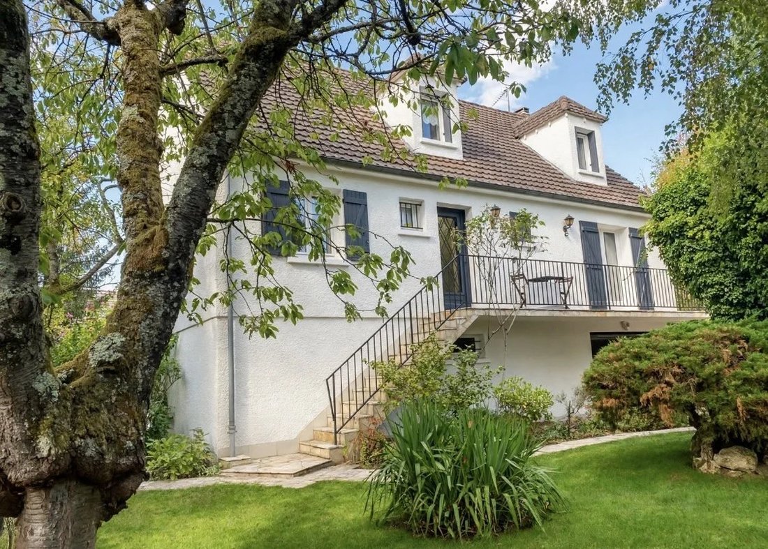 House in Le Plessis-Trévise, Ile-de-France, France 1 - 19030833