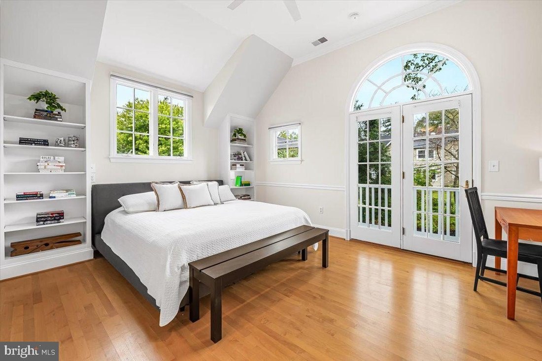 House in Chevy Chase, Maryland, United States 2 - 19032319