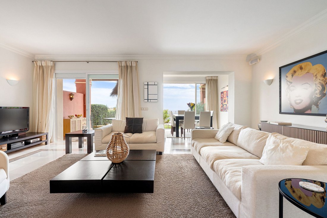 Townhouse in La Quinta, Benahavis, Andalusia 4 - 19029226