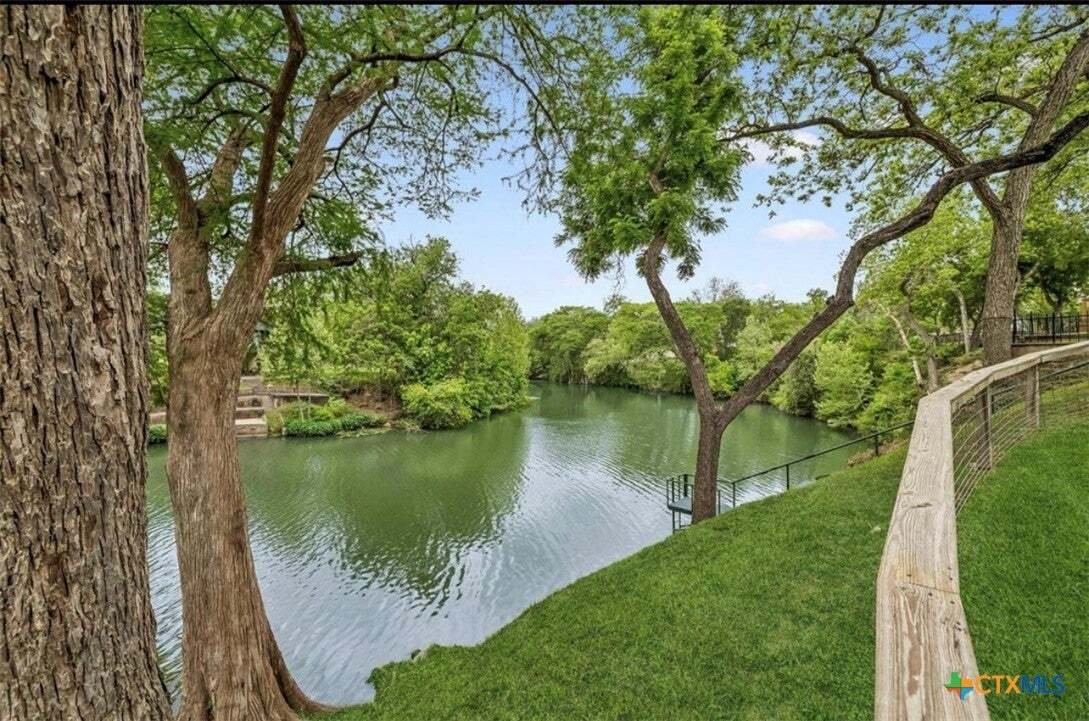 House in Seguin, Texas, United States 5 - 19020281
