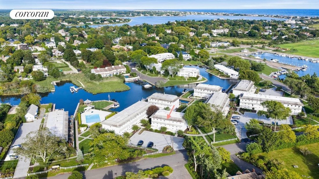 Quogue, New York, United States 1 - 19029959