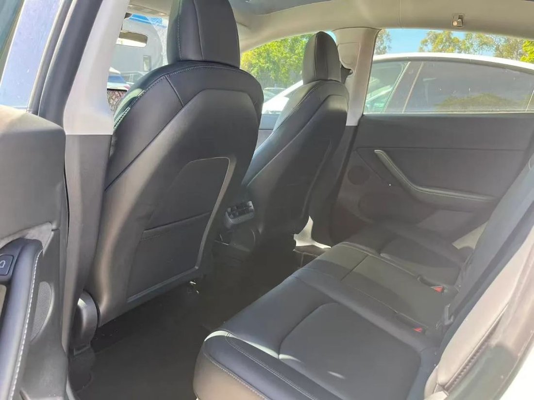 Suv in Costa Mesa, CA, United States 4 - 19025726