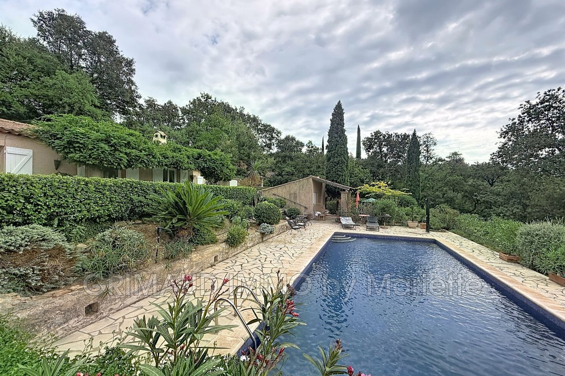 Villa en La Garde-Freinet, Provenza-Alpes-Costa Azul, Francia 3 - 19027800