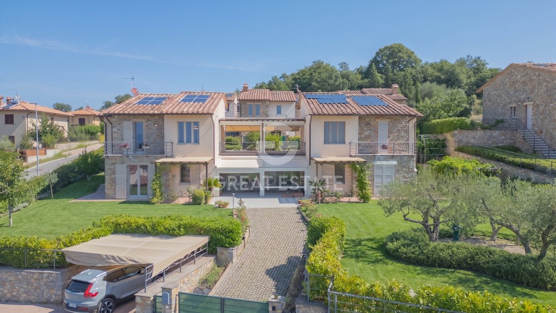 Villa in San Casciano dei Bagni, Tuscany, Italy 1 - 19020924