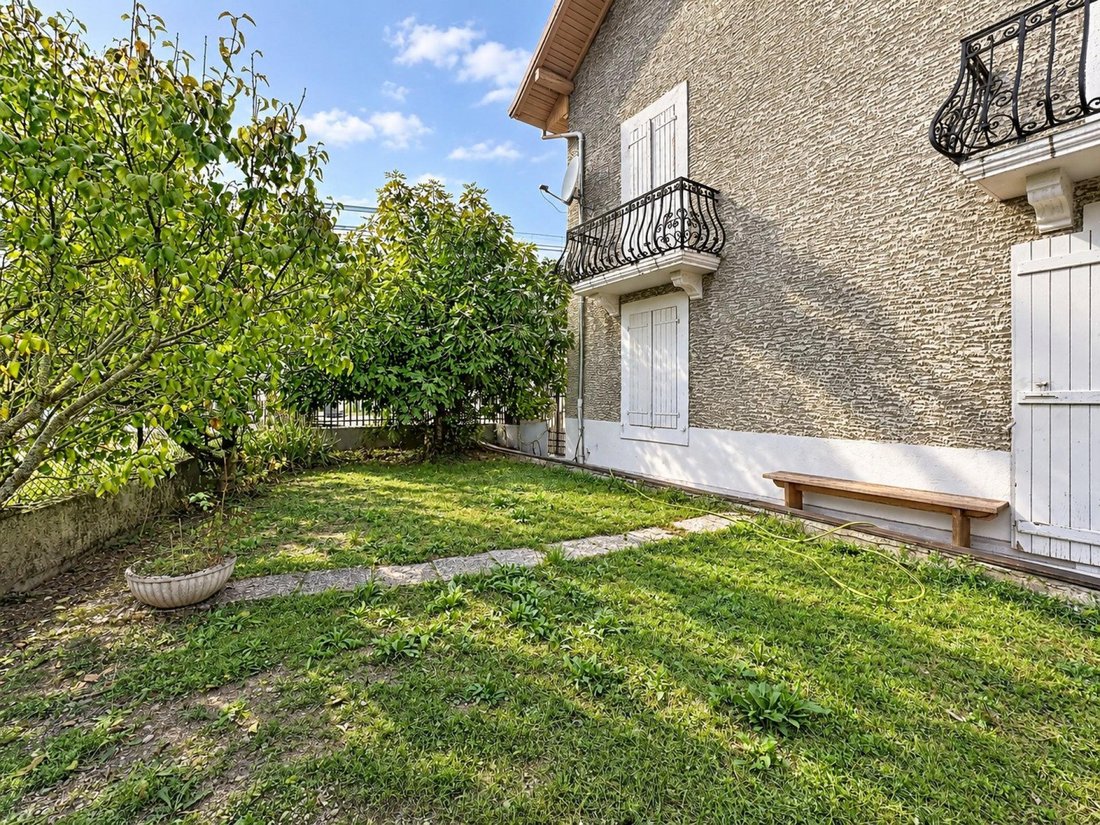 House in Est, Ville-la-Grand, France 2 - 19033085