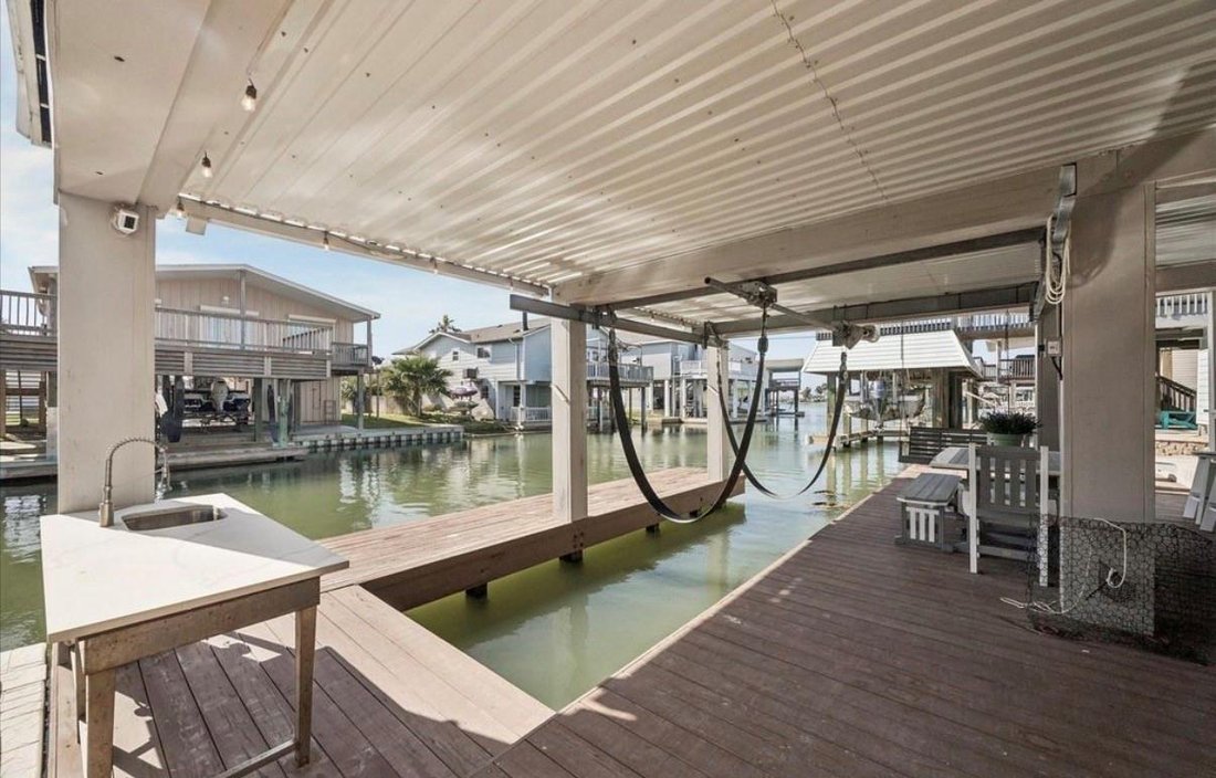 House in Galveston, Texas, United States 3 - 19027622