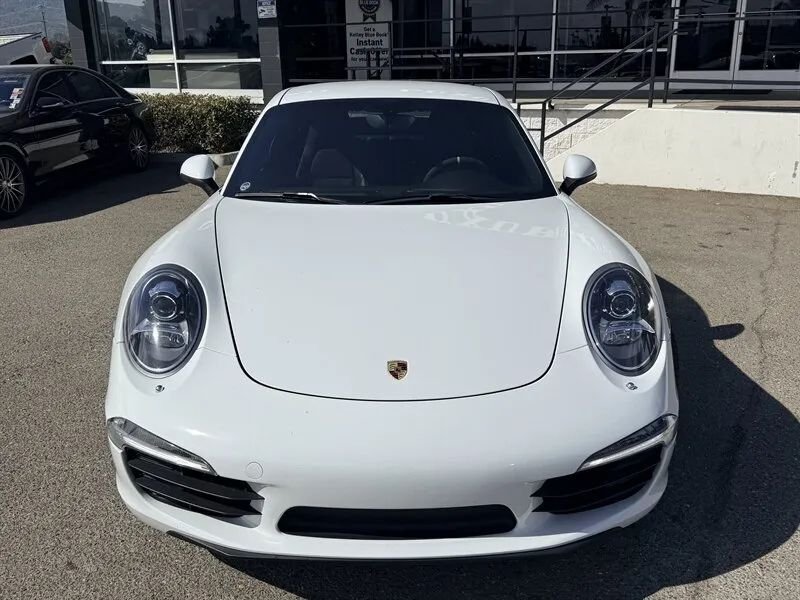 Coupe in Dublin, CA, United States 2 - 19030097