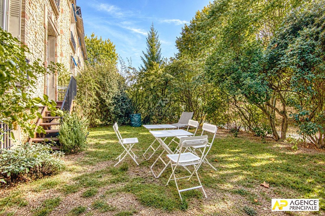 Apartamento en Dominio Nacional del Castillo, Versalles, Francia 1 - 19029738