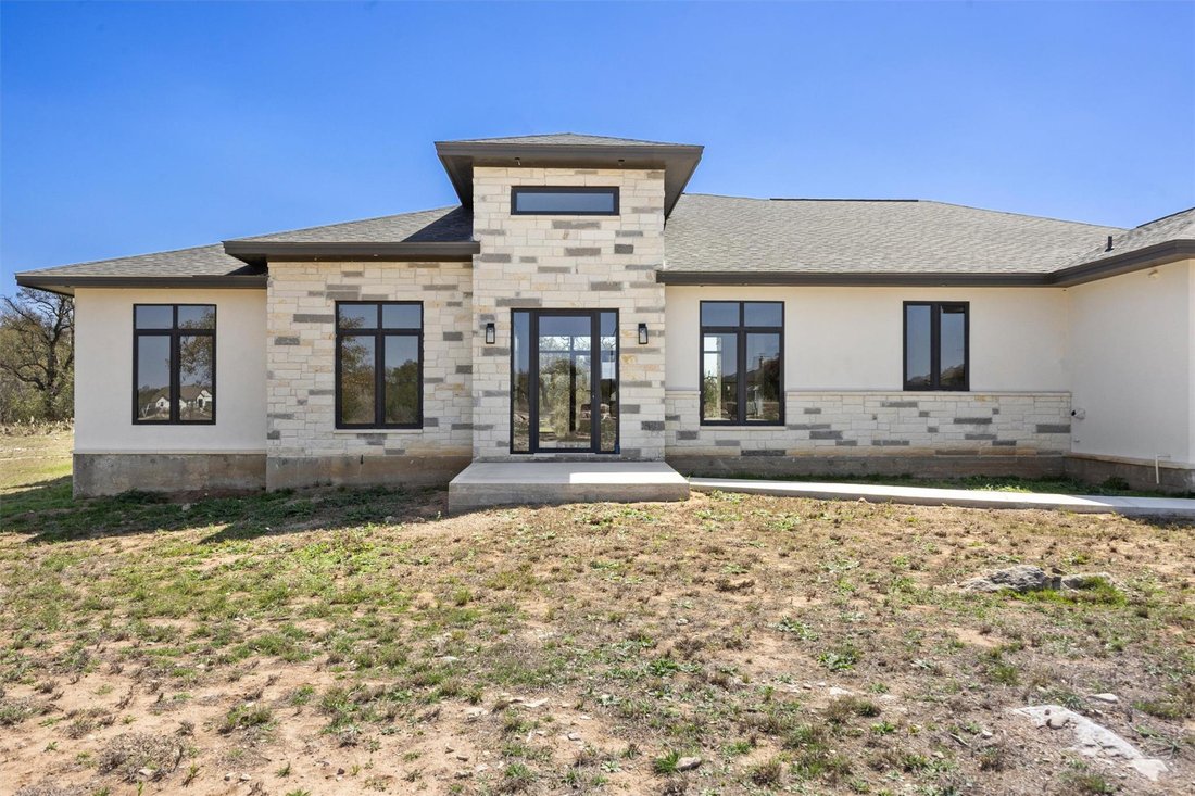 House in Spicewood, Texas, United States 1 - 19024015