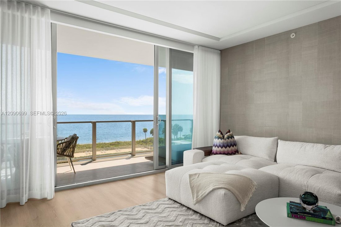Condo in Key Biscayne, Florida, United States 2 - 19025208