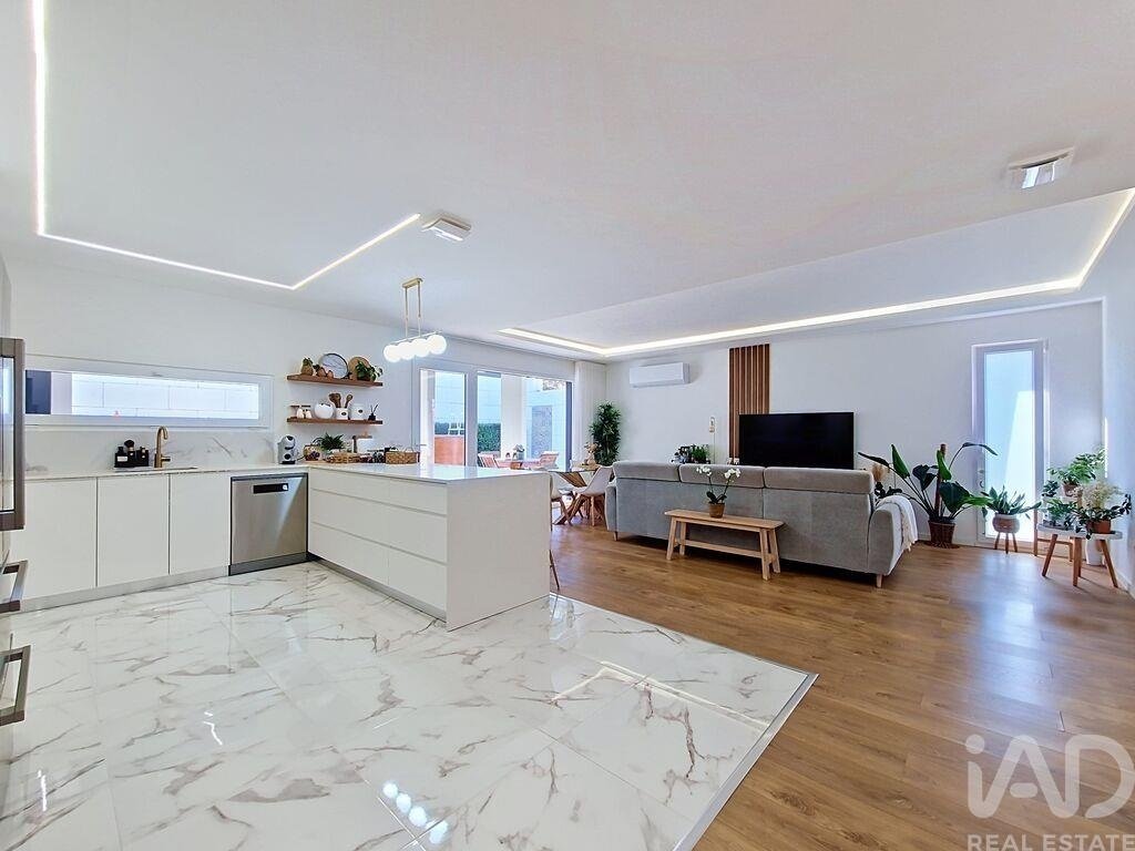 Townhouse in Malveira e Sao Miguel de Alcainca, Lisbon, Portugal 3 - 19028517