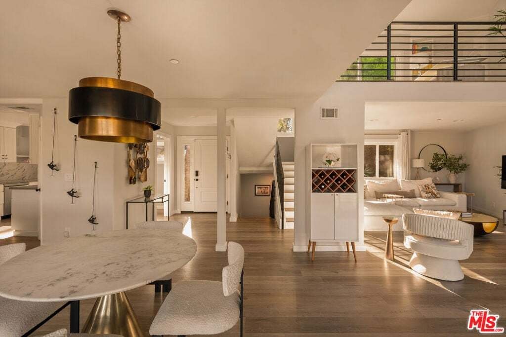House in Glendale, California, United States 5 - 19023224