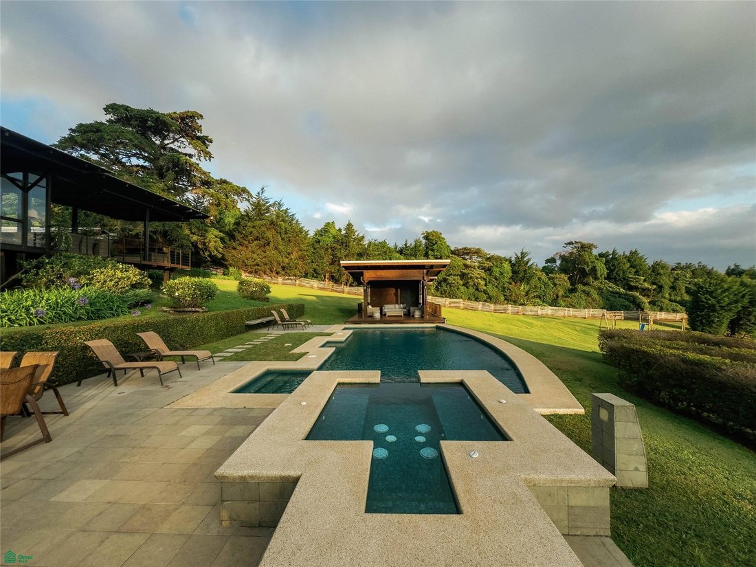 Casa en San José de la Montaña, Heredia, Costa Rica 5 - 17356165