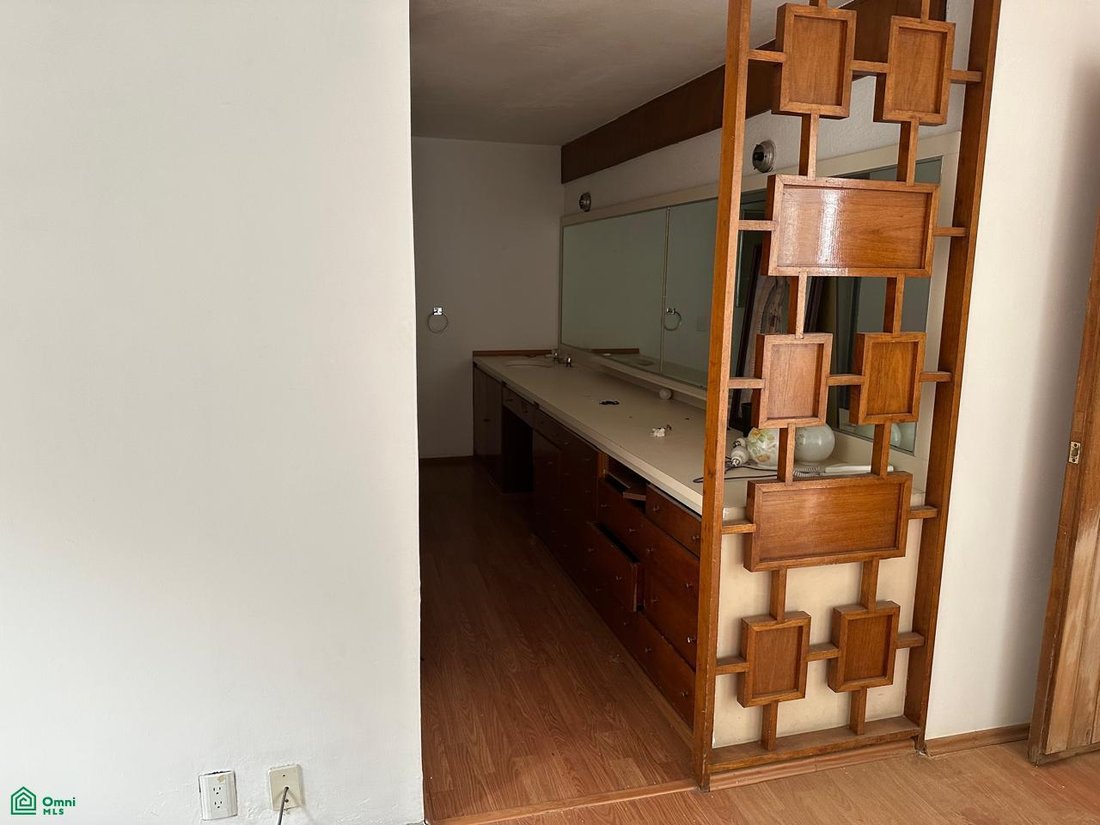 House in Mexico City, Mexico 2 - 19026858