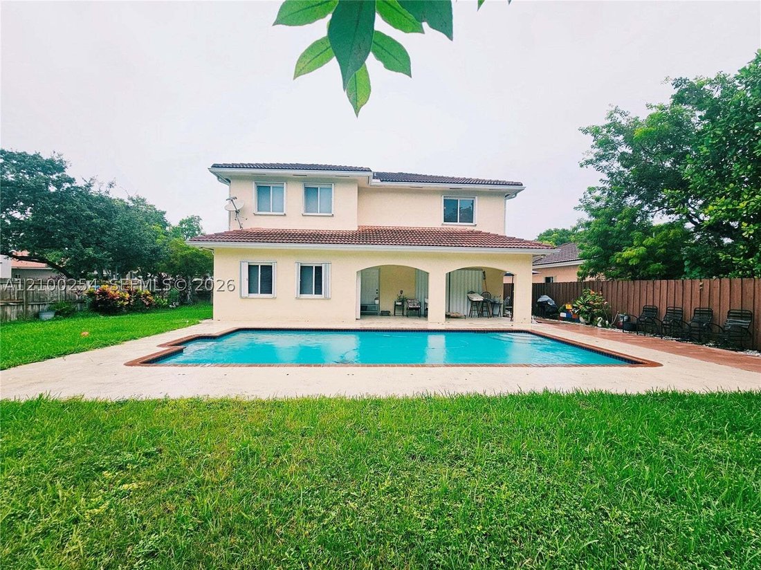 House in West Miami, Florida, United States 1 - 19032459