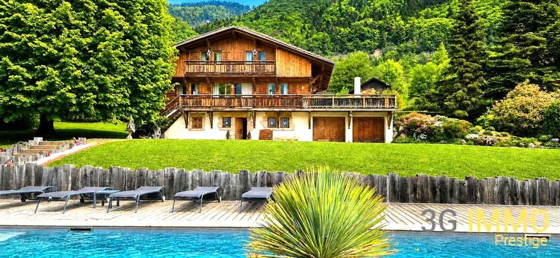 Chalet in Magland, Auvergne-Rhone-Alpen, Frankreich 4 - 18251266