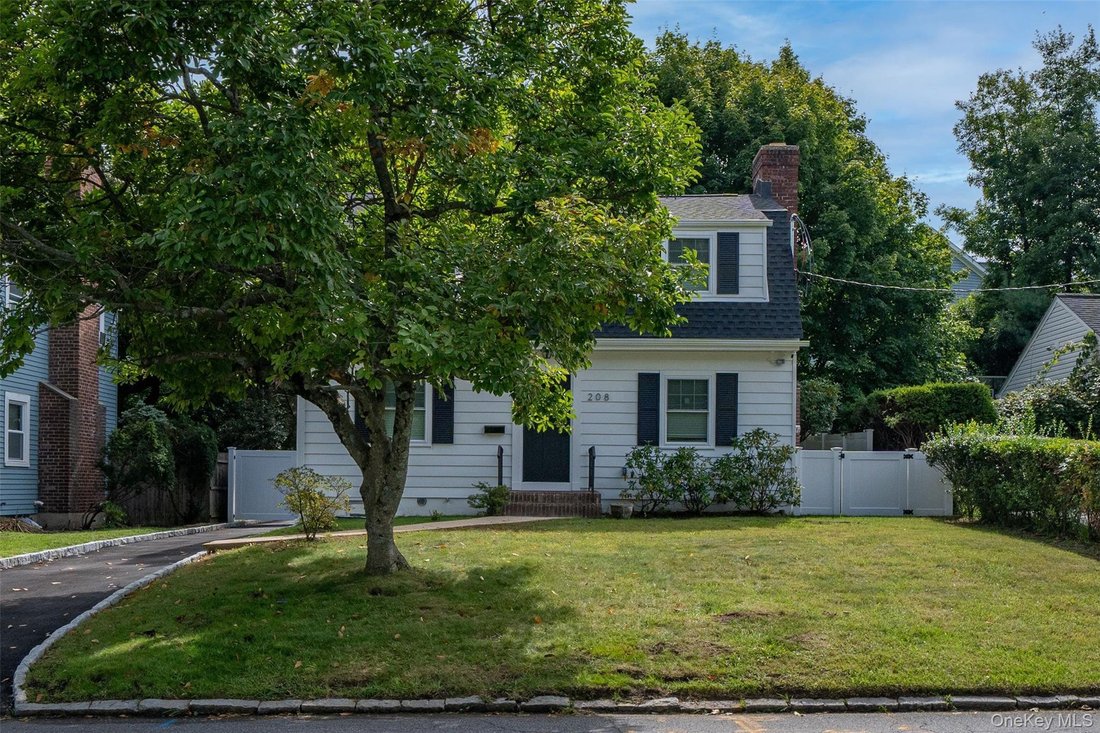 House in Eastchester, New York, United States 2 - 19020603