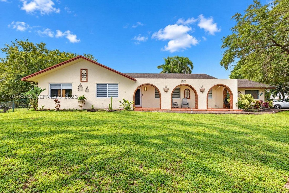 House in Southwest Ranches, Florida, United States 1 - 19020352