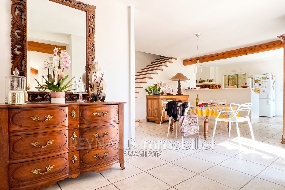 Villa en Centre Ville, Clermont-l'Hérault, Francia 2 - 19007323