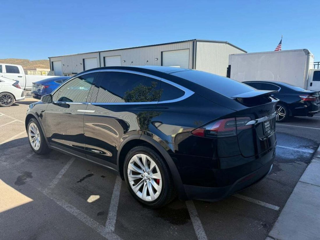 Suv in Hurricane, UT, United States 4 - 19032753
