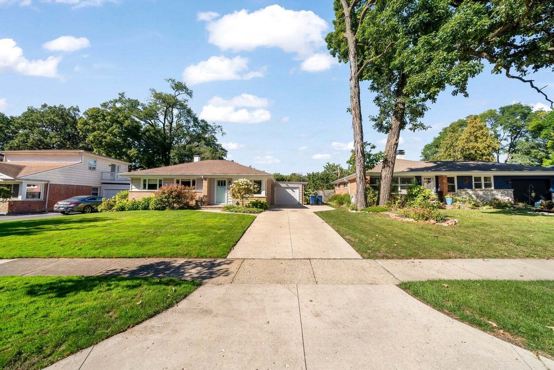 House in Northbrook, Illinois, United States 1 - 19024098
