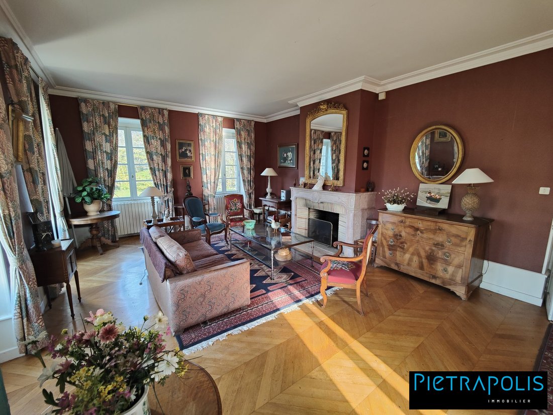 House in Salles-Arbuissonnas-en-Beaujolais, Auvergne-Rhône-Alpes, France 5 - 12850436