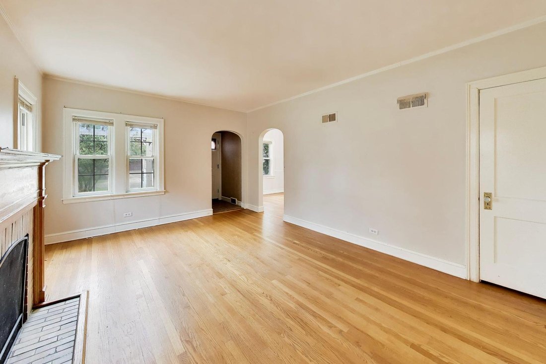House in Elmhurst, Illinois, United States 4 - 19028043