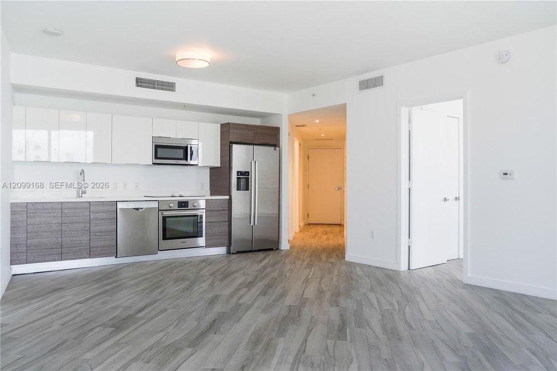 Condo in Miami, Florida, United States 3 - 19025215