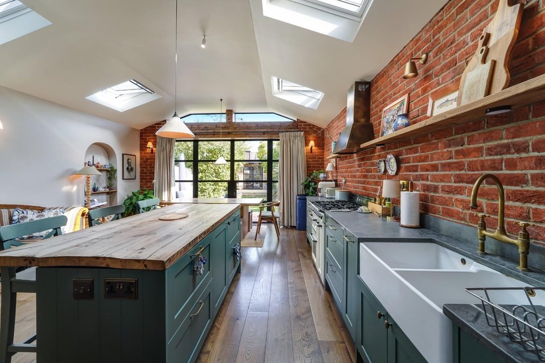 Casa a Epsom and Ewell, Inghilterra 3 - 19023074