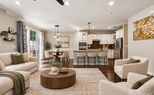 Condo in South Brunswick Township, New Jersey, United States 1