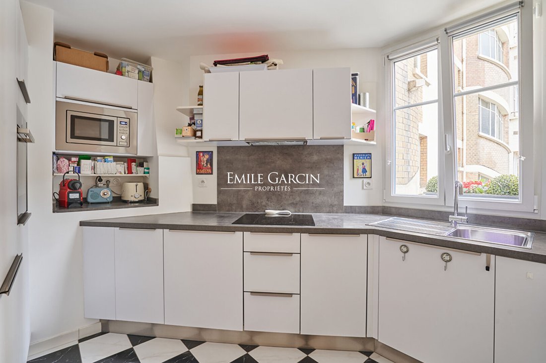 Apartment in La Plaine des Sablons, Neuilly-sur-Seine, France 3 - 19028462