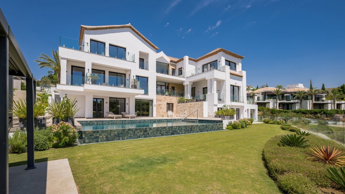 Villa in Benahavis, Andalusia, Spain 1 - 19027308
