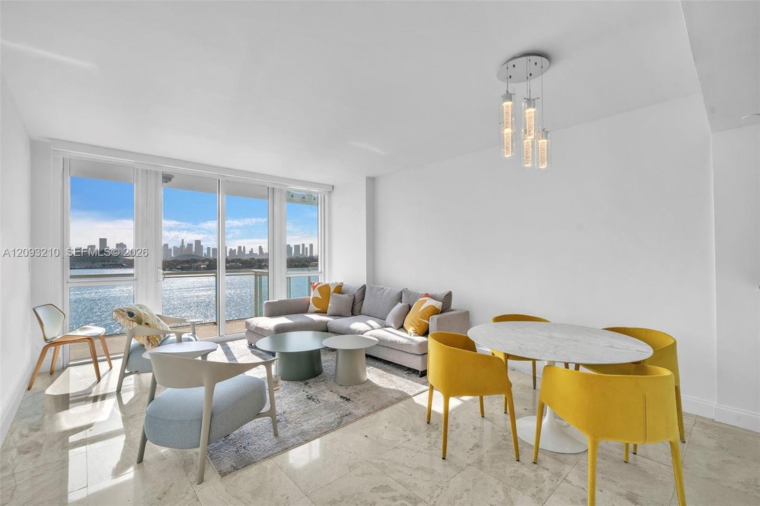 Condo in Miami Beach, Florida, United States 5 - 19025263
