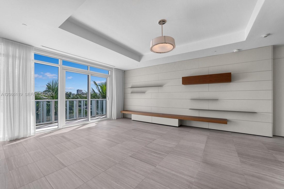 Condo in Miami Beach, Florida, United States 5 - 19024964
