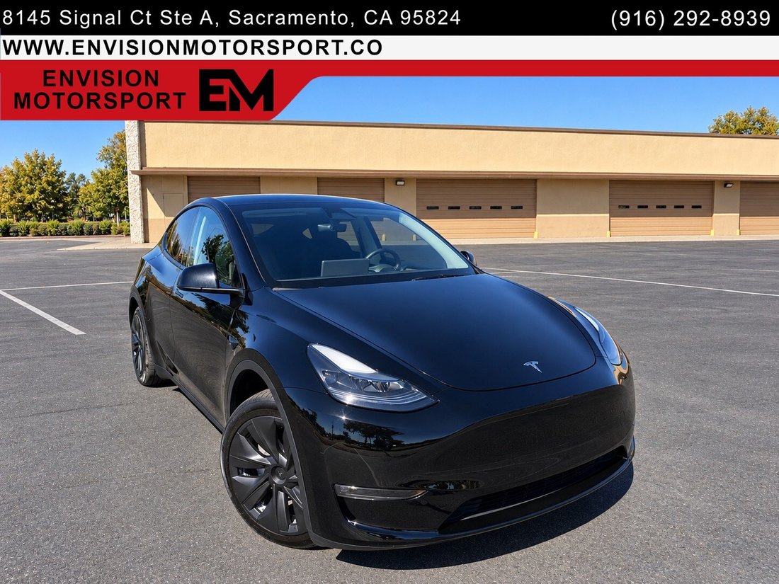 Suv in Sacramento, CA, United States 1 - 19010444
