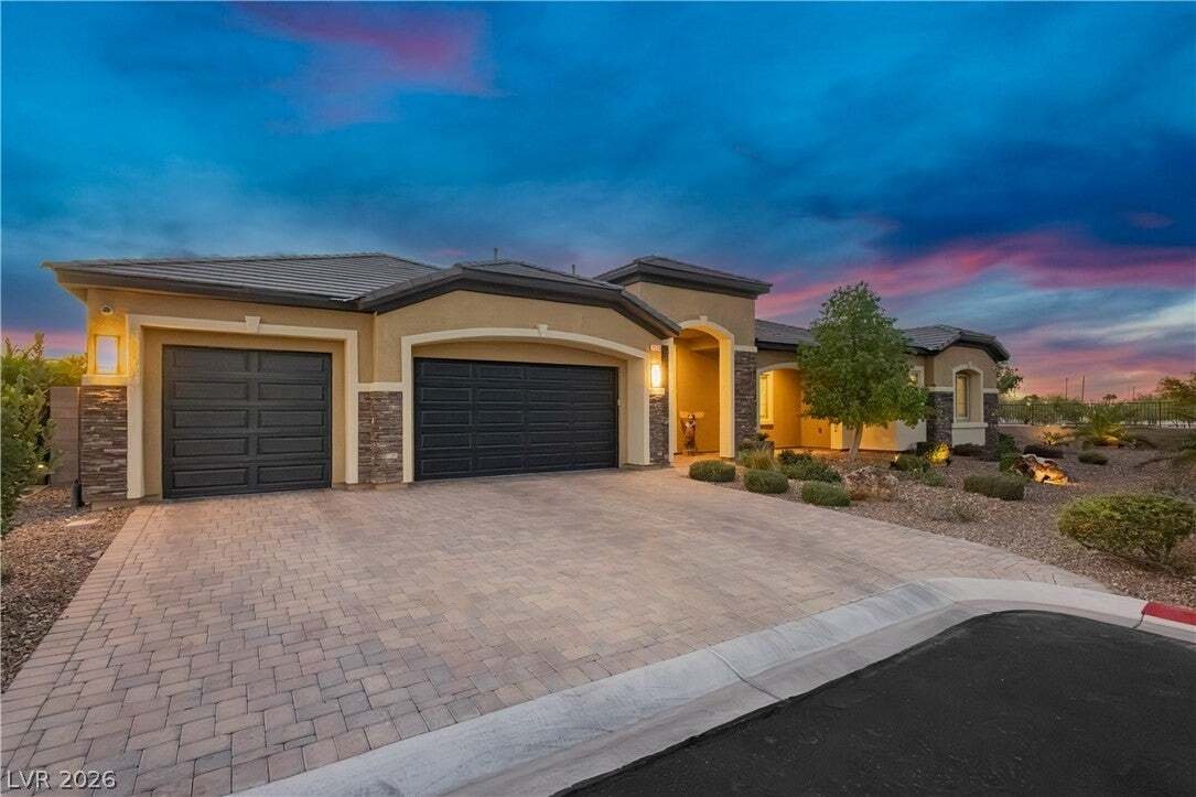 House in Las Vegas, Nevada, United States 1 - 19030656