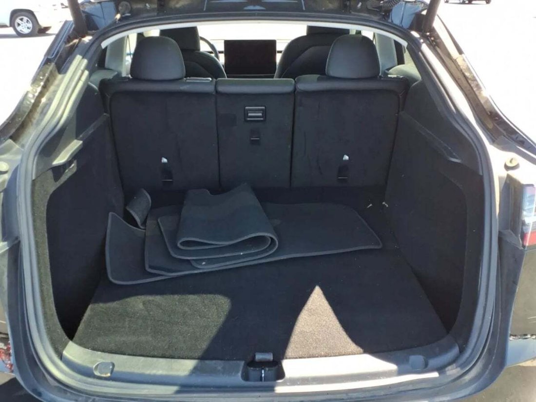 Suv in Newport Beach, CA, United States 4 - 19032719