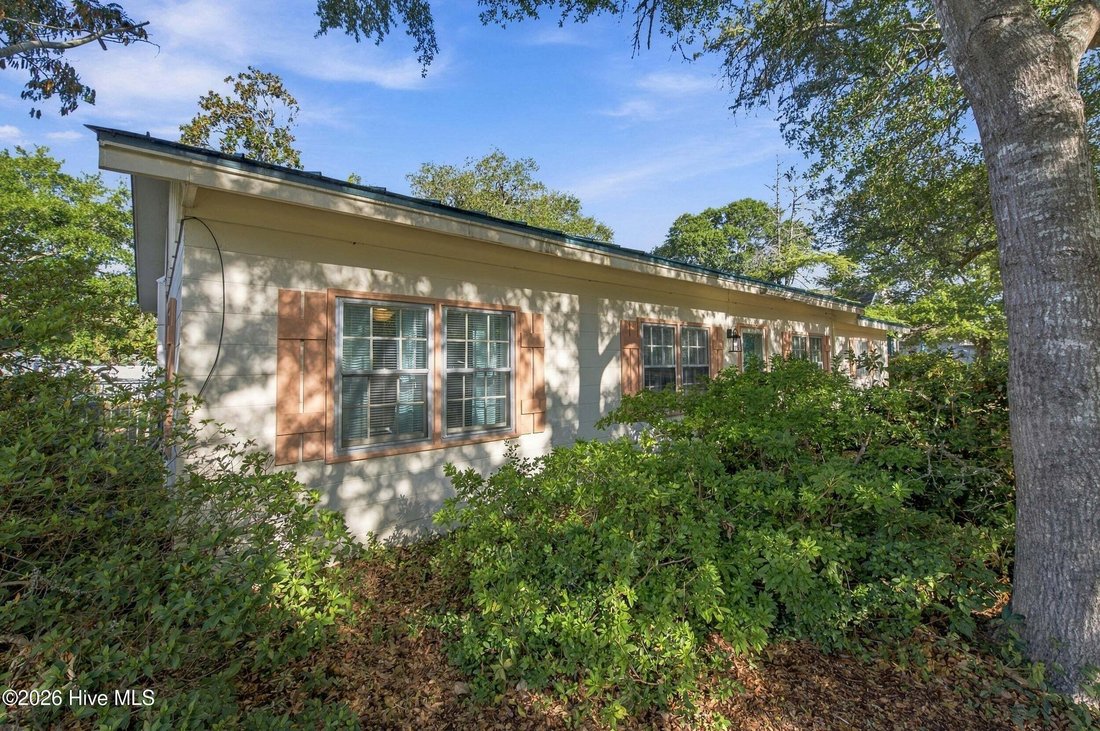 House in Oak Island, North Carolina, United States 5 - 19020716