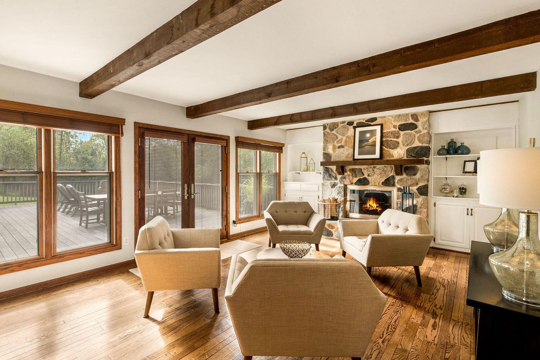 House in Thiensville, Wisconsin, United States 5 - 19031817