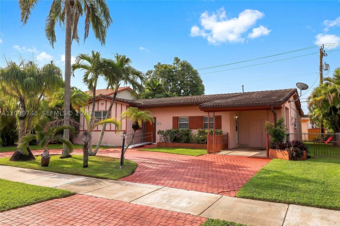 House in Miami, Florida, United States 2 - 19023358