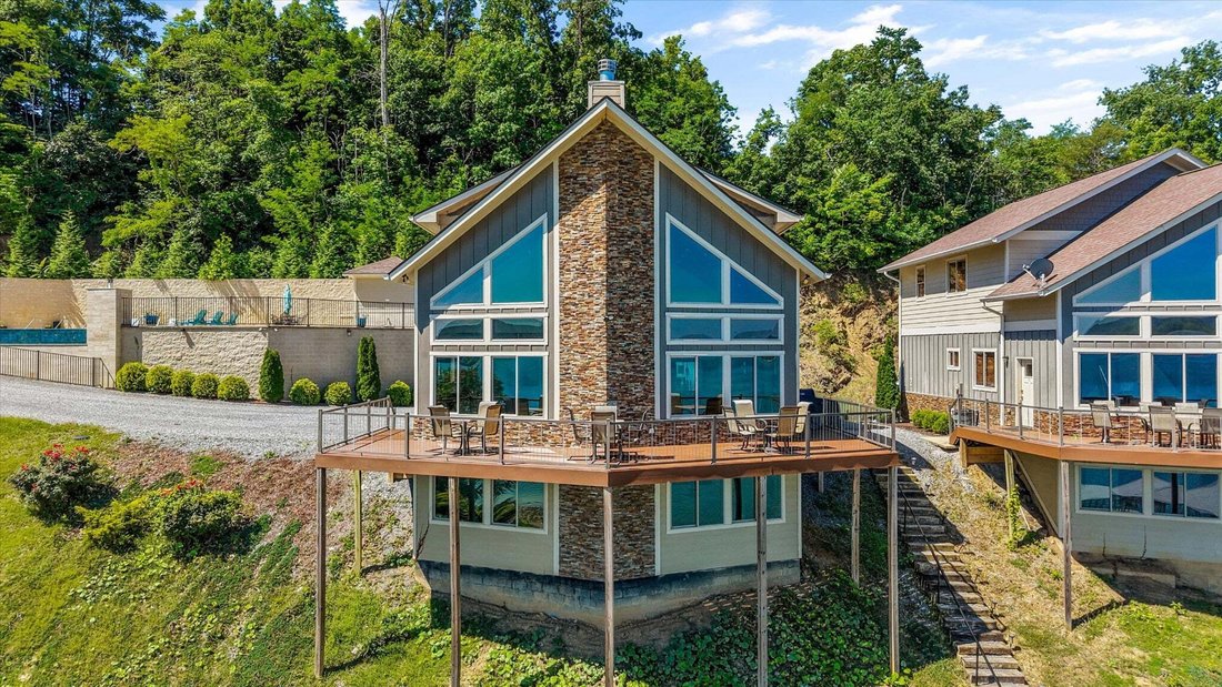 House in Newport, Tennessee, United States 3 - 19023618
