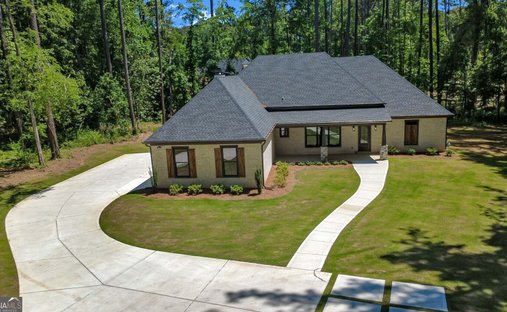 House in Sharpsburg, Georgia, United States 1
