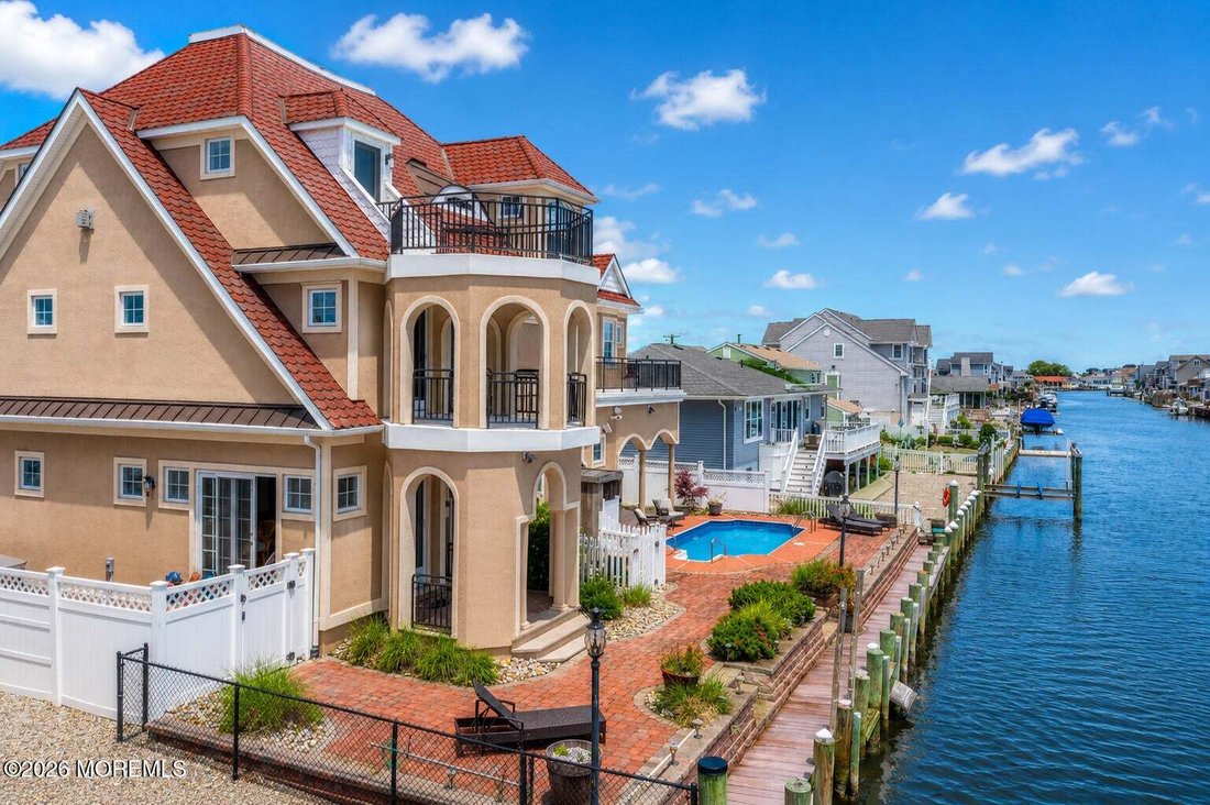 House in Lacey Township, New Jersey, United States 4 - 19023008